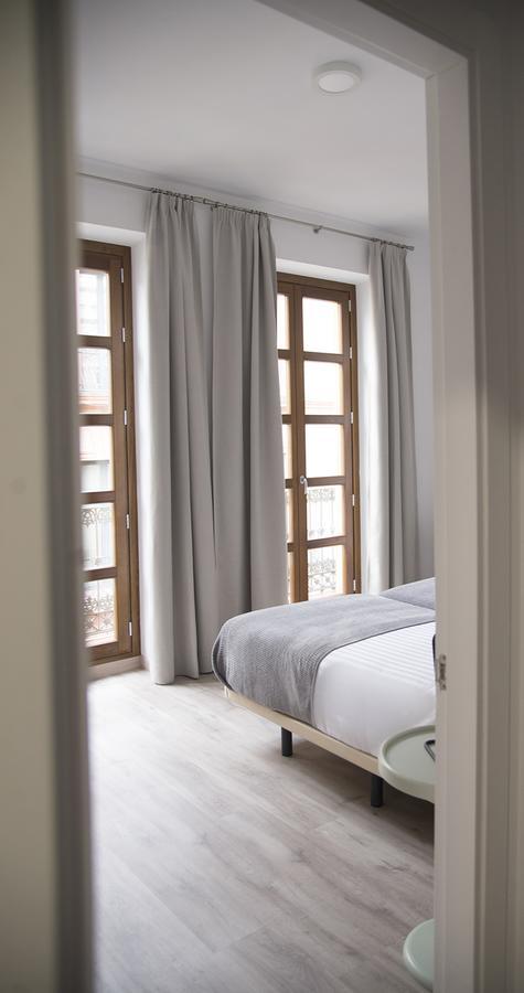 Apartamentos Core Suite Sevilla Exterior photo